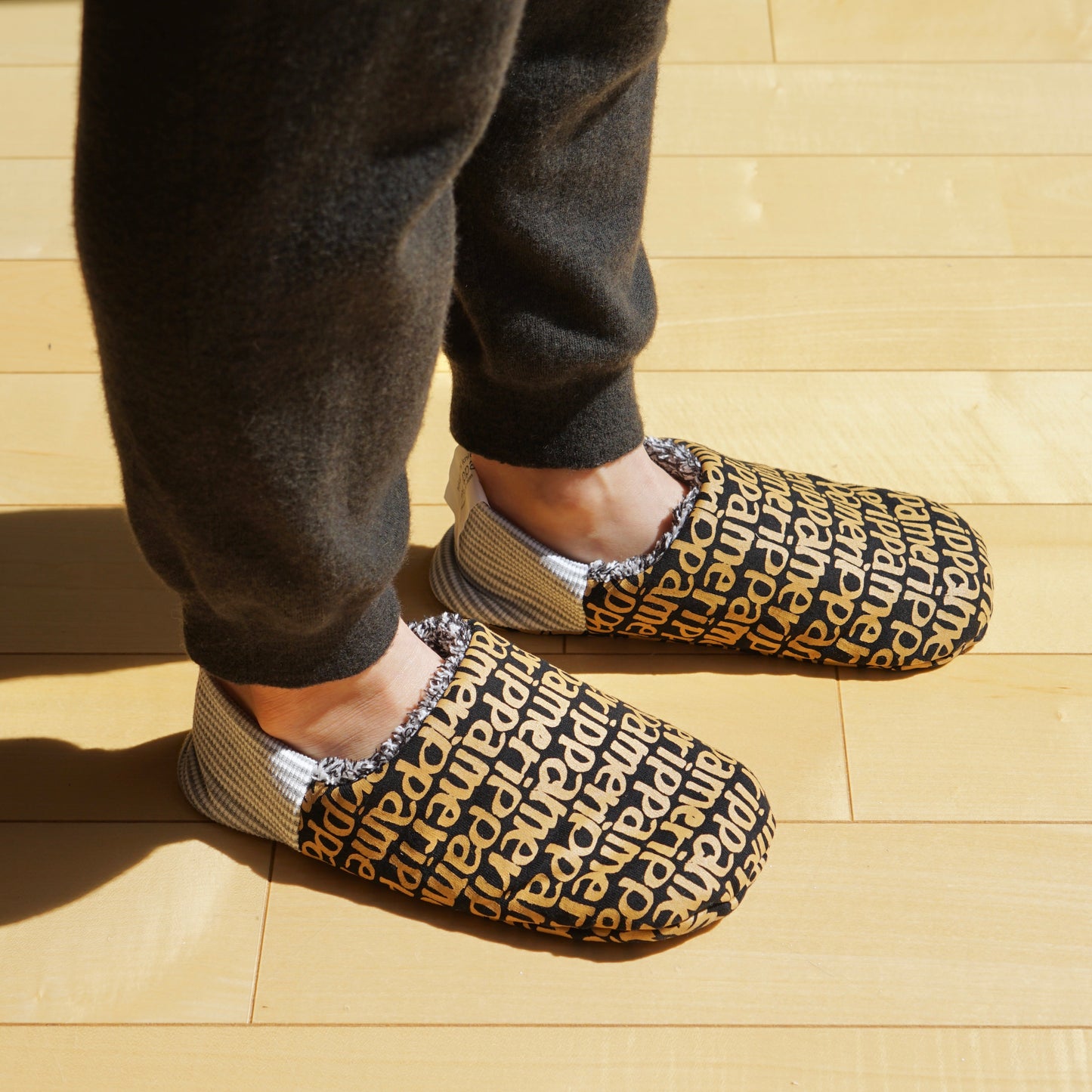 201905MRP10 merippa logo × MokoMoko knit