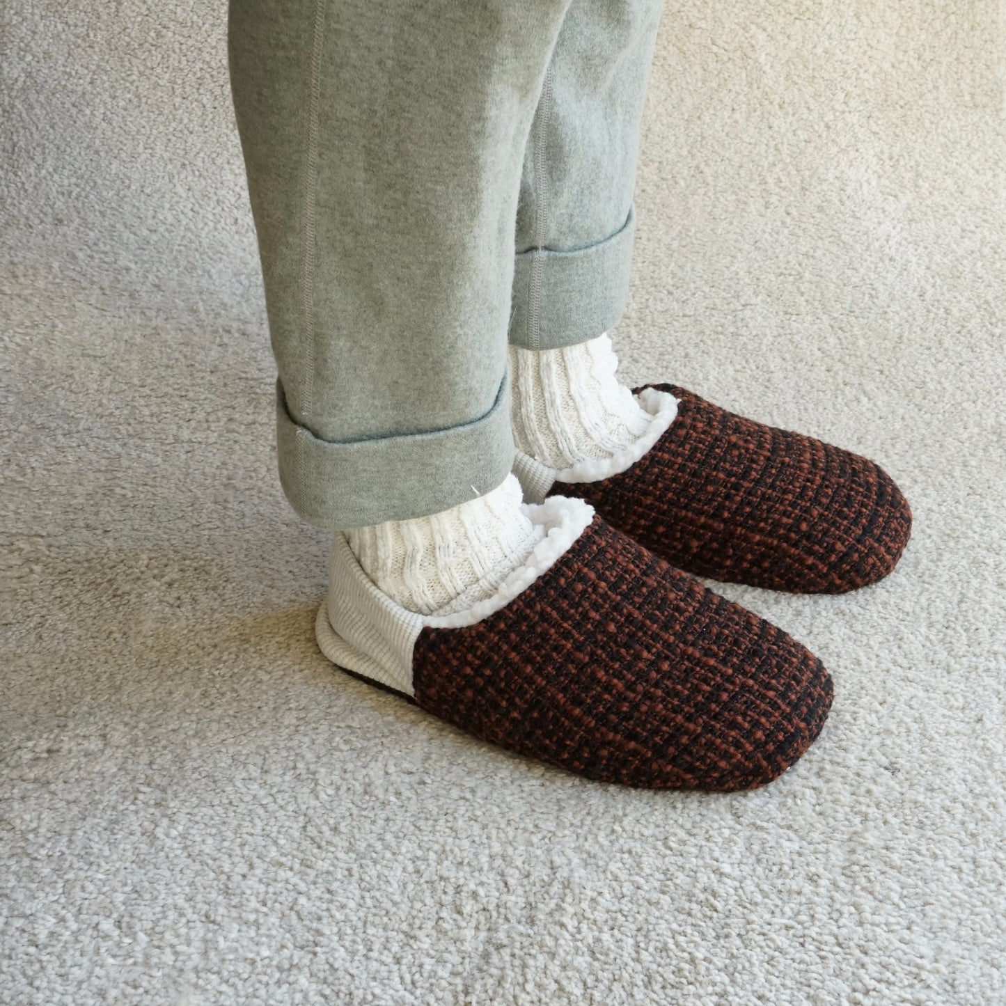 202412MRP22 Wool tweed × Sheep boa