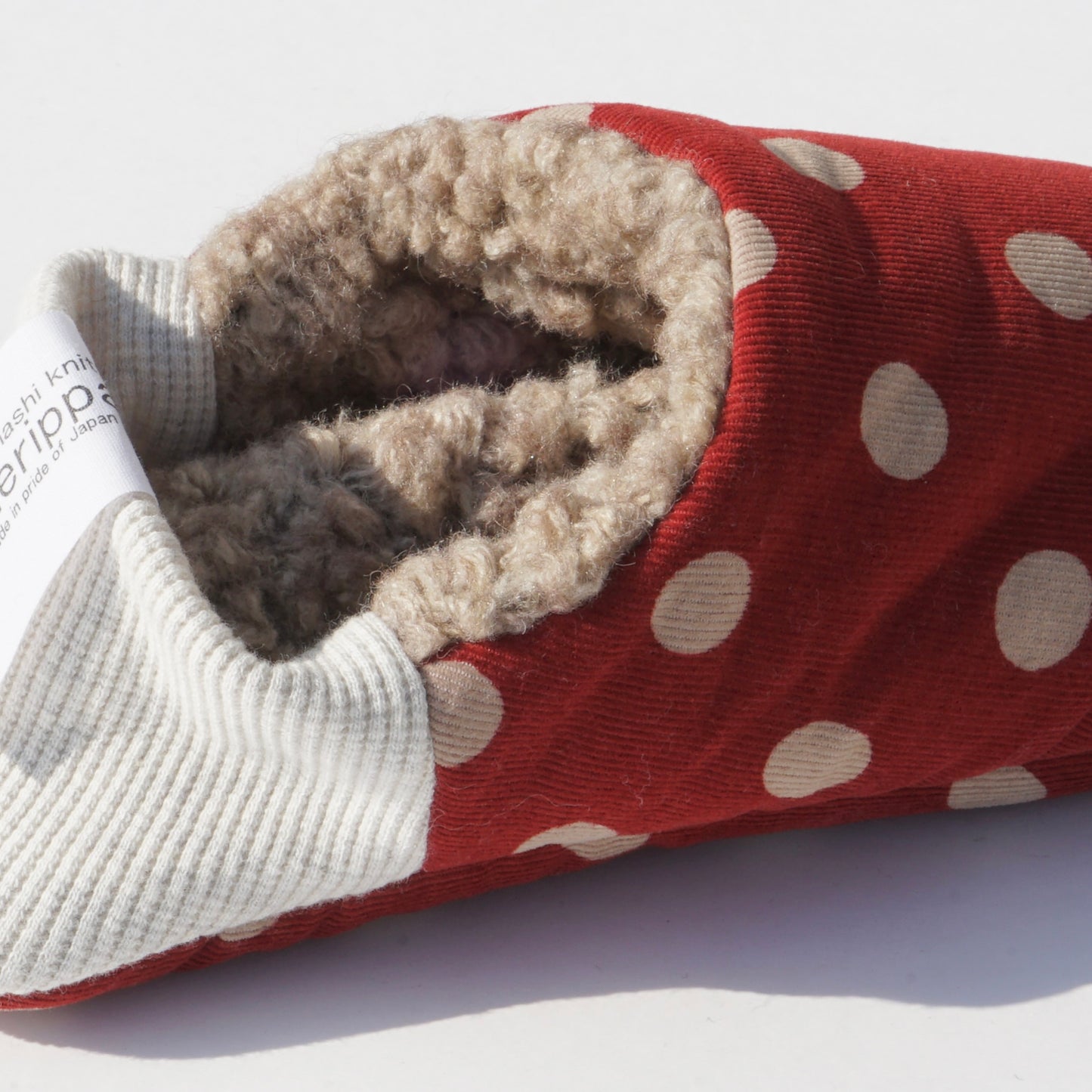 202412MRP30 Corduroy polka dots × Woolly boa
